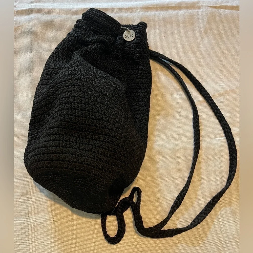 The Sak sak black